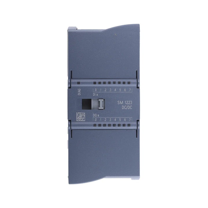 Siemens 6ES7232-4HB32-0XB0 digital I/O module for SIMATIC S7-1200 PLC.