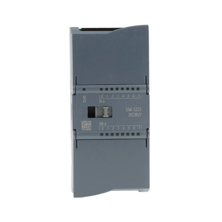 Siemens 6ES7223-1PH32-0XB0 digital I/O module for SIMATIC S7-1200 PLC.