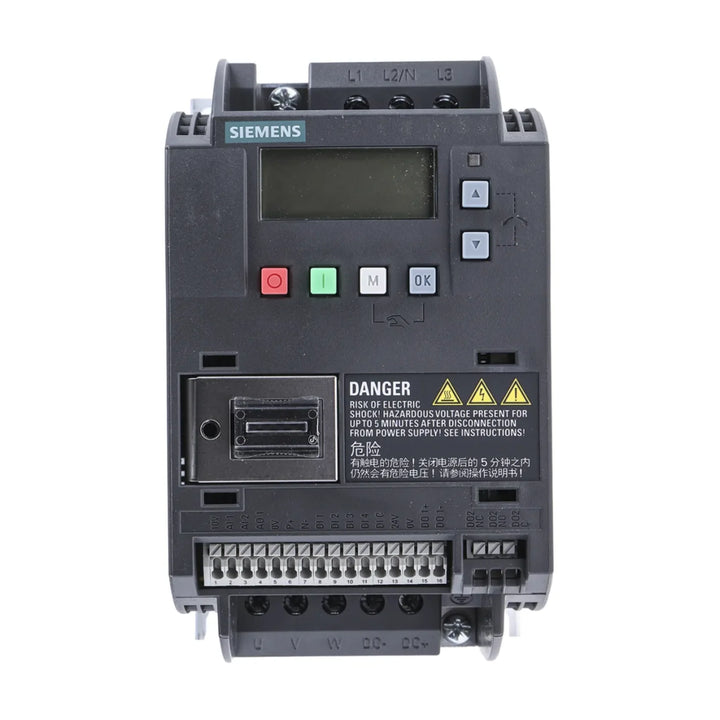 Siemens 6SL3210-5BE17-5UV0 G120C inverter drive, 7.5 kW, 400 V, compact design for efficient motor control.