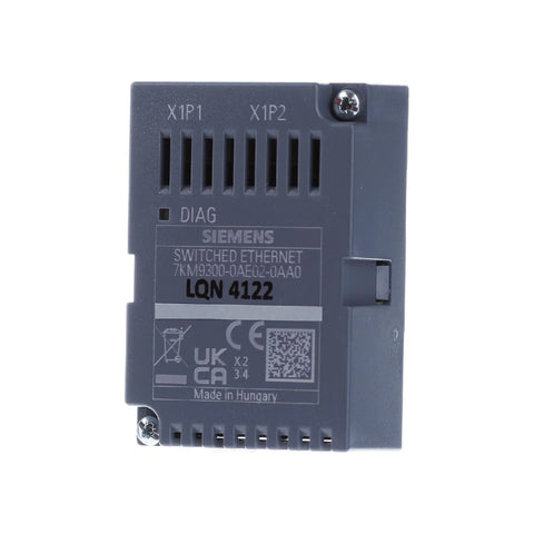 Siemens 7KM9300-0AE02-0AA0 SENTRON Measuring Device for accurate electrical monitoring in industrial environments.